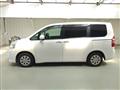 2011 Toyota Noah