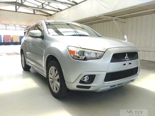 2013 Mitsubishi RVR