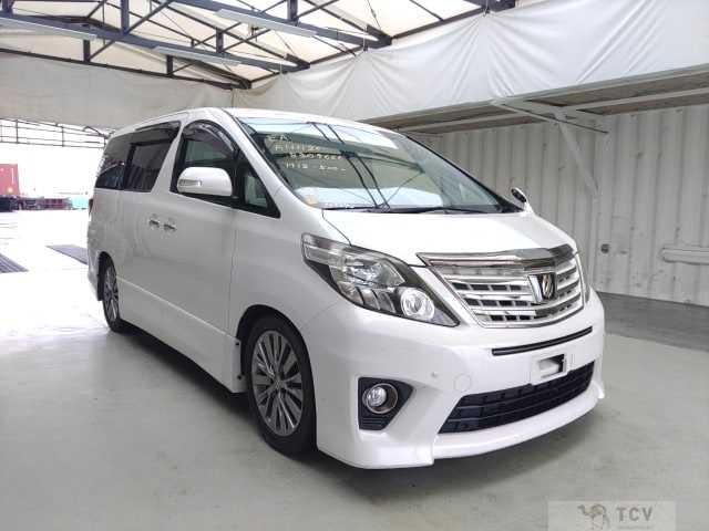 2013 Toyota Alphard