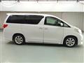 2010 Toyota Alphard