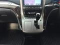 2014 Toyota Vellfire