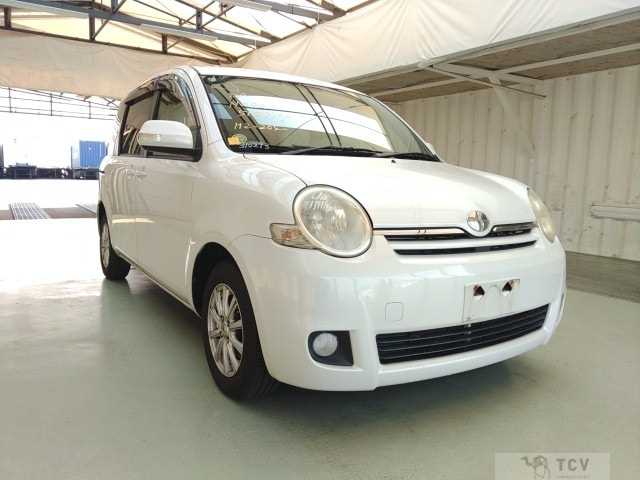 2011 Toyota Sienta
