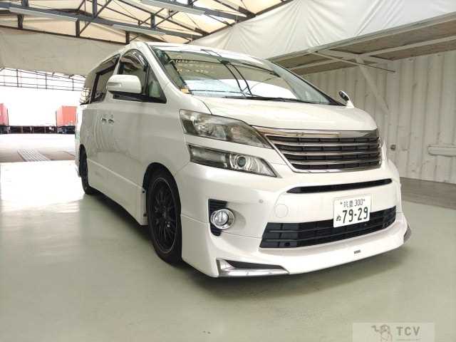 2013 Toyota Vellfire