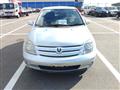 2002 Toyota IST