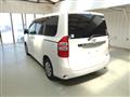 2011 Toyota Noah