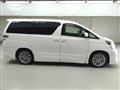 2013 Toyota Vellfire