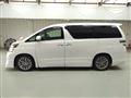 2013 Toyota Vellfire