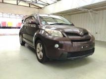 2010 Toyota IST