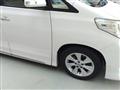 2010 Toyota Alphard