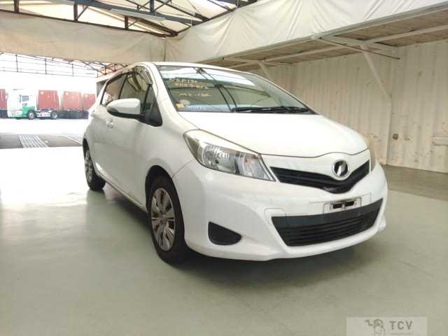 2011 Toyota Vitz