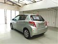 2011 Toyota Vitz