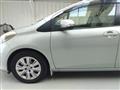 2011 Toyota Vitz