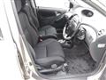 2001 Toyota Vitz