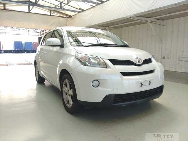 2009 Toyota IST