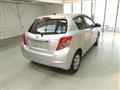 2013 Toyota Vitz