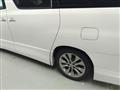 2011 Toyota Vellfire