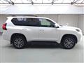 2017 Toyota Land Cruiser Prado