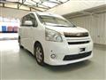 2010 Toyota Noah