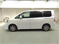 2008 Toyota Noah