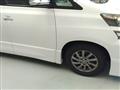 2013 Toyota Vellfire