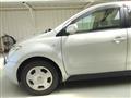 2005 Toyota IST