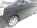 2010 Toyota Noah