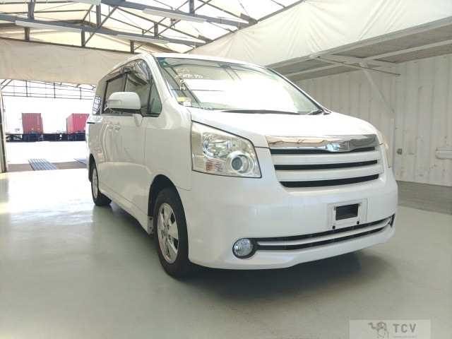 2008 Toyota Noah