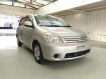 2005 Toyota Raum