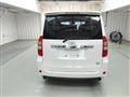 2011 Toyota Noah