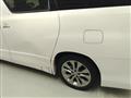 2011 Toyota Alphard