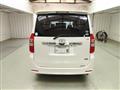 2011 Toyota Noah