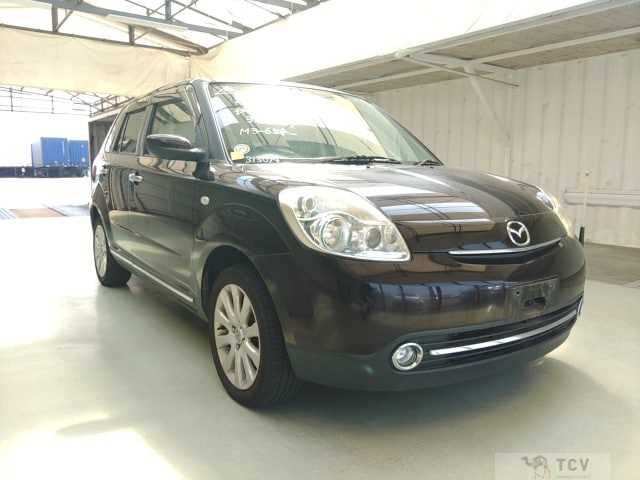 2011 Mazda Verisa