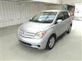 2004 Toyota IST
