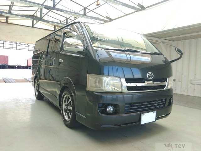 2004 Toyota Hiace Van