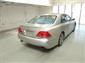 2004 Toyota Crown