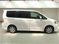 2007 Toyota Noah