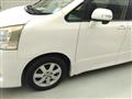2007 Toyota Noah