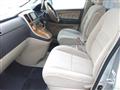 2006 Toyota Alphard