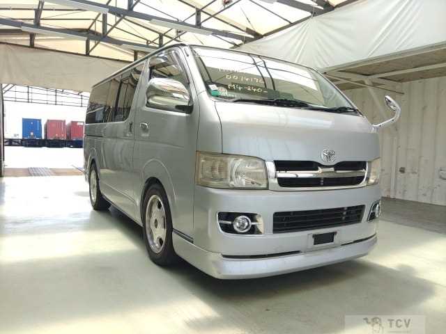 2005 Toyota Hiace Van