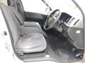 2005 Toyota Hiace Van