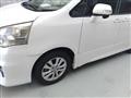 2011 Toyota Noah