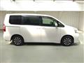 2013 Toyota Noah