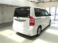 2011 Toyota Noah