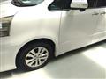 2011 Toyota Noah