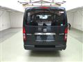 2005 Toyota Hiace Van