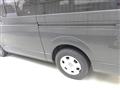 2005 Toyota Hiace Van