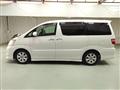 2005 Toyota Alphard