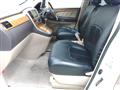 2005 Toyota Alphard