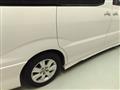 2005 Toyota Alphard