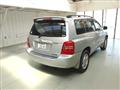 2001 Toyota Kluger V